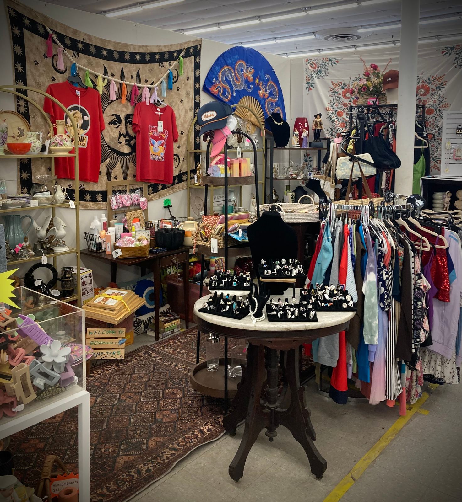 Inside The Marketplace, photo 12