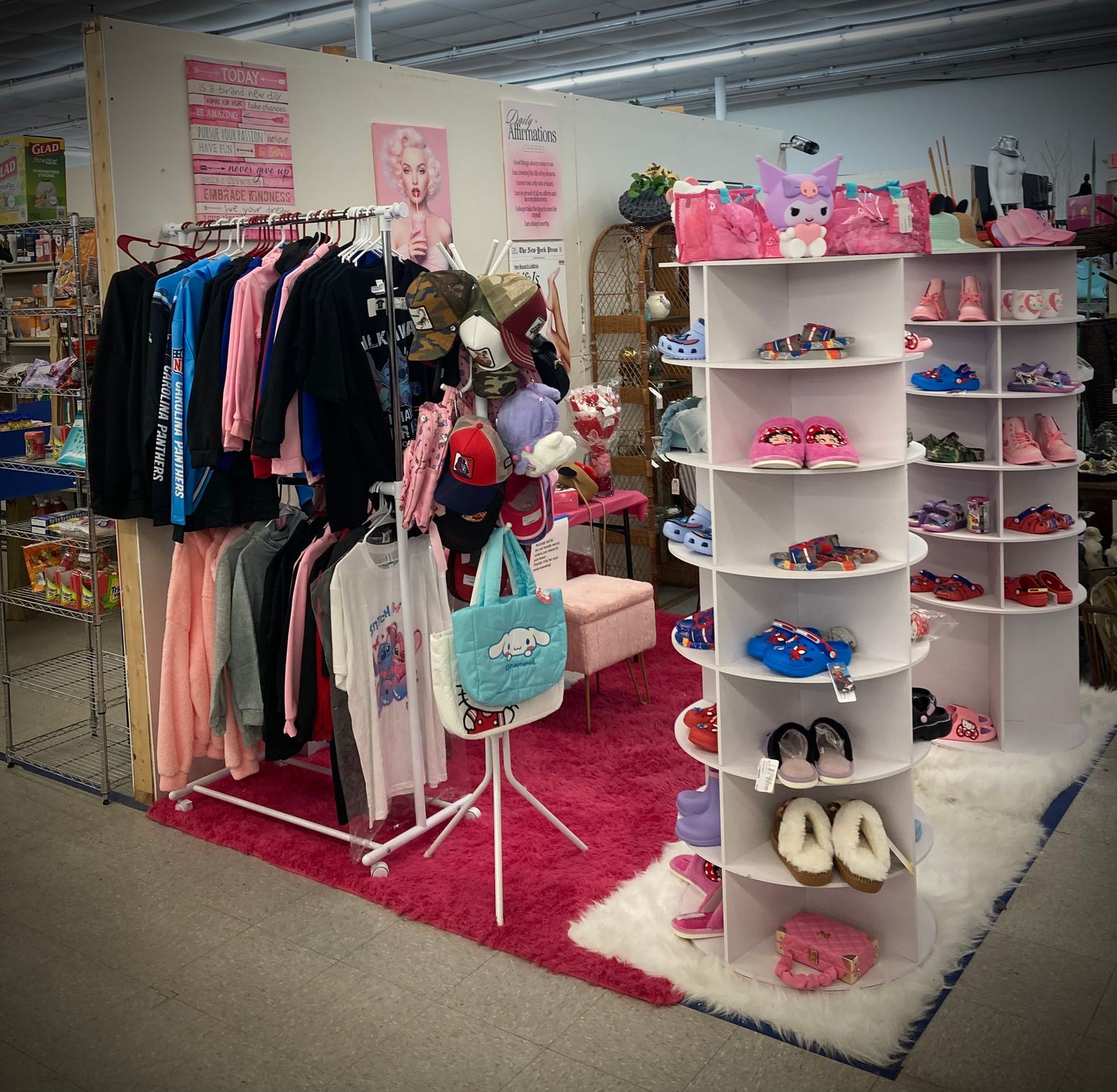 Inside The Marketplace, photo 11